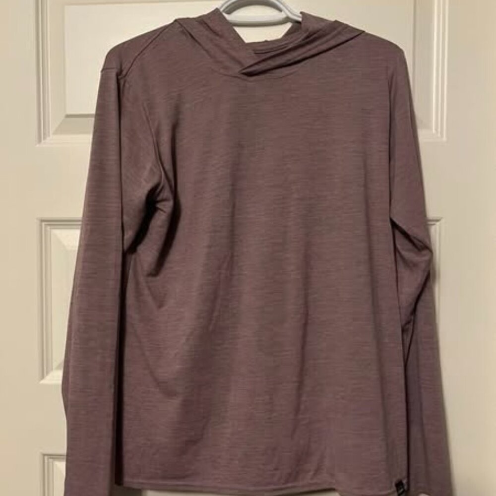 Patagonia Women's Capilene® Cool Daily Hoody in Heathered purple L